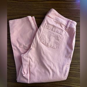 Torrid light pink cropped pant